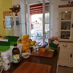 La Serra Sul Mare Bed and Breakfast 4*