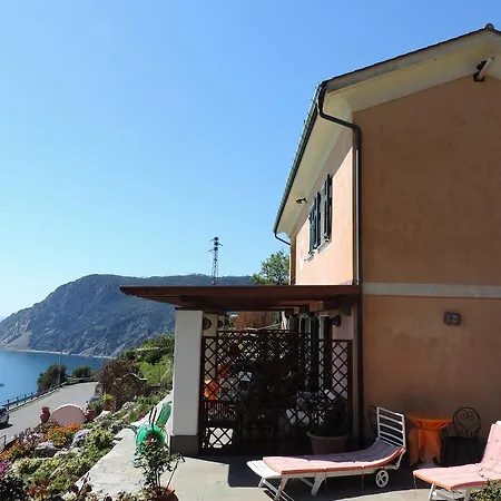 La Serra Sul Mare 4* Монтероссо-аль-Маре