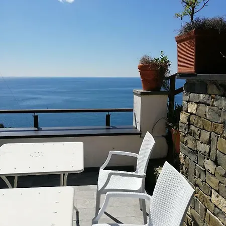 Bed & Breakfast La Serra Sul Mare 3*