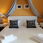 Bed & Breakfast La Serra Sul Mare 4*